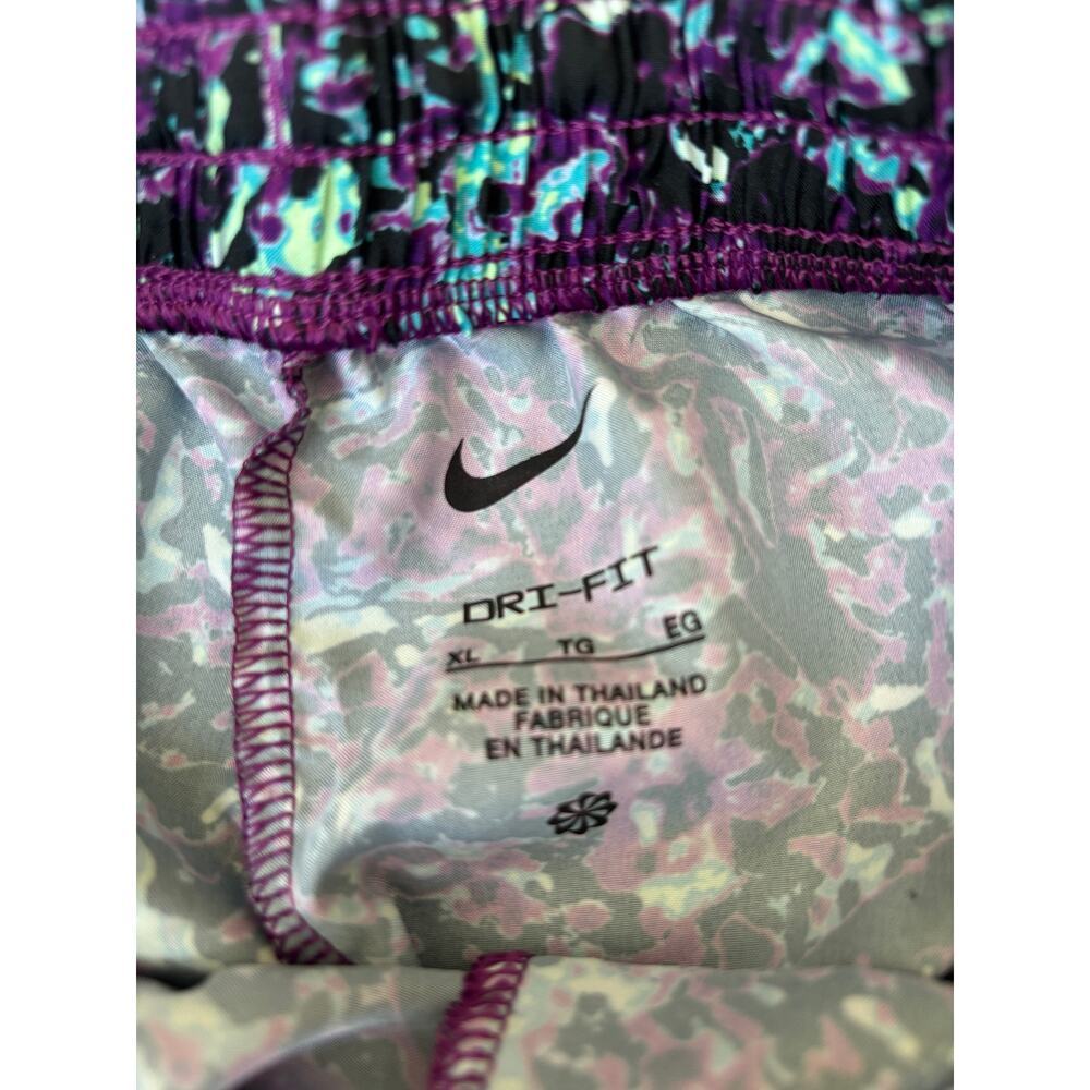 Nike Kids Purple Dri-FIT Multi Printed Shorts Size XL - Picture 7 of 7